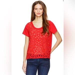 Lace Pattern T-shirt